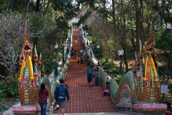 Doi Suthep Temple by Akuppa, Creative Commons